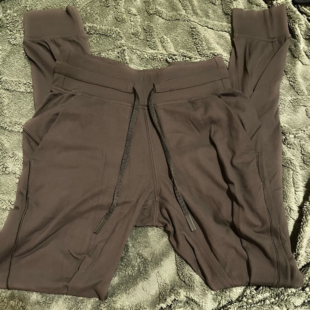 Lululemon Athletica olive green lounge pants